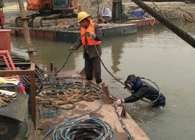 宁德潜水封堵打捞